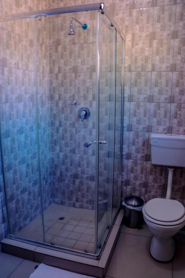Amariah Guesthouse - Kazungula Касане Екстериор снимка