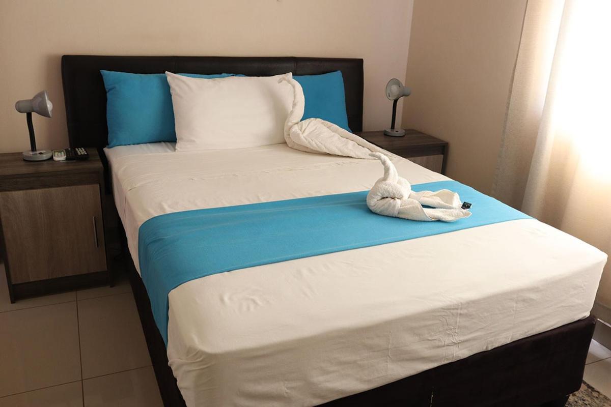 Amariah Guesthouse - Kazungula Касане Екстериор снимка